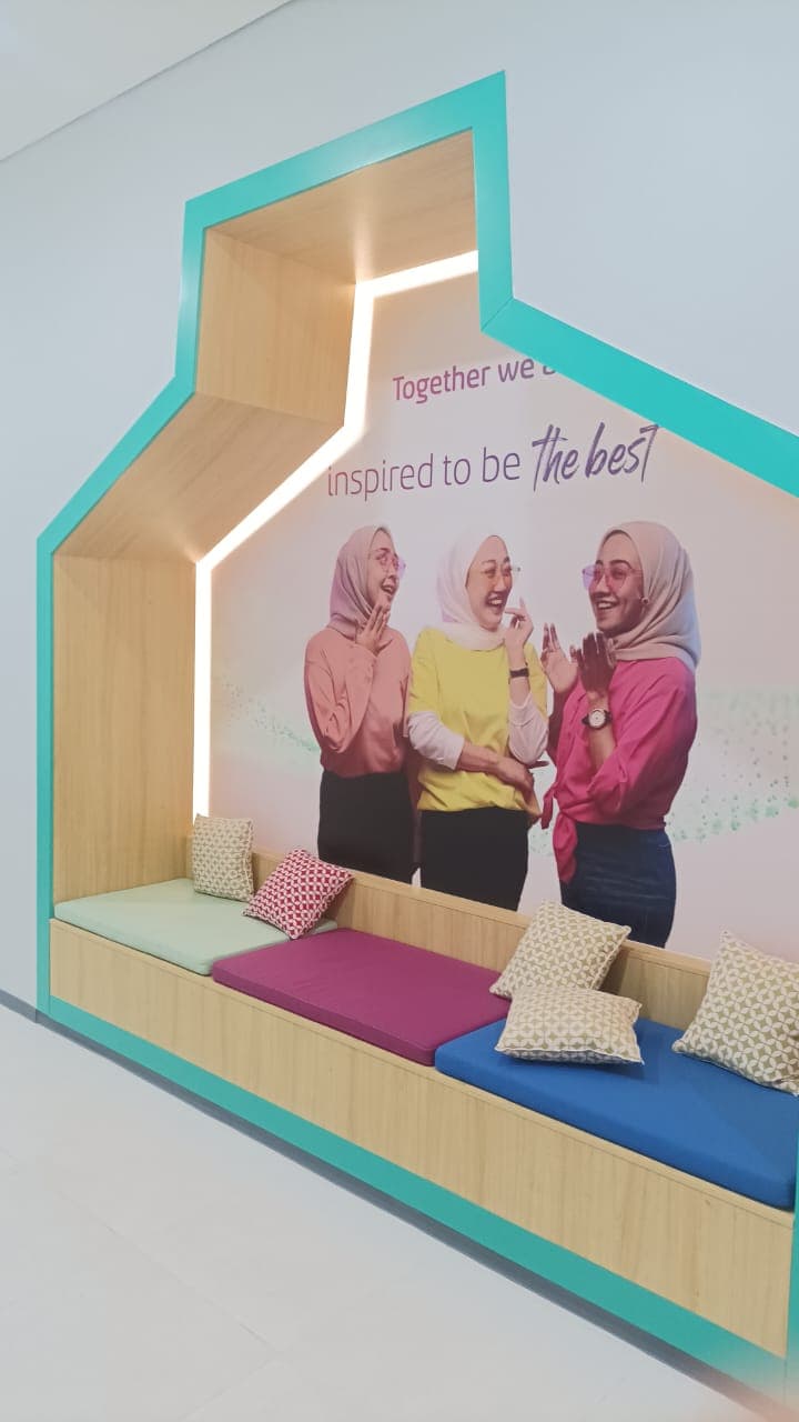 Signage Area Duduk Santai — Teleperformance